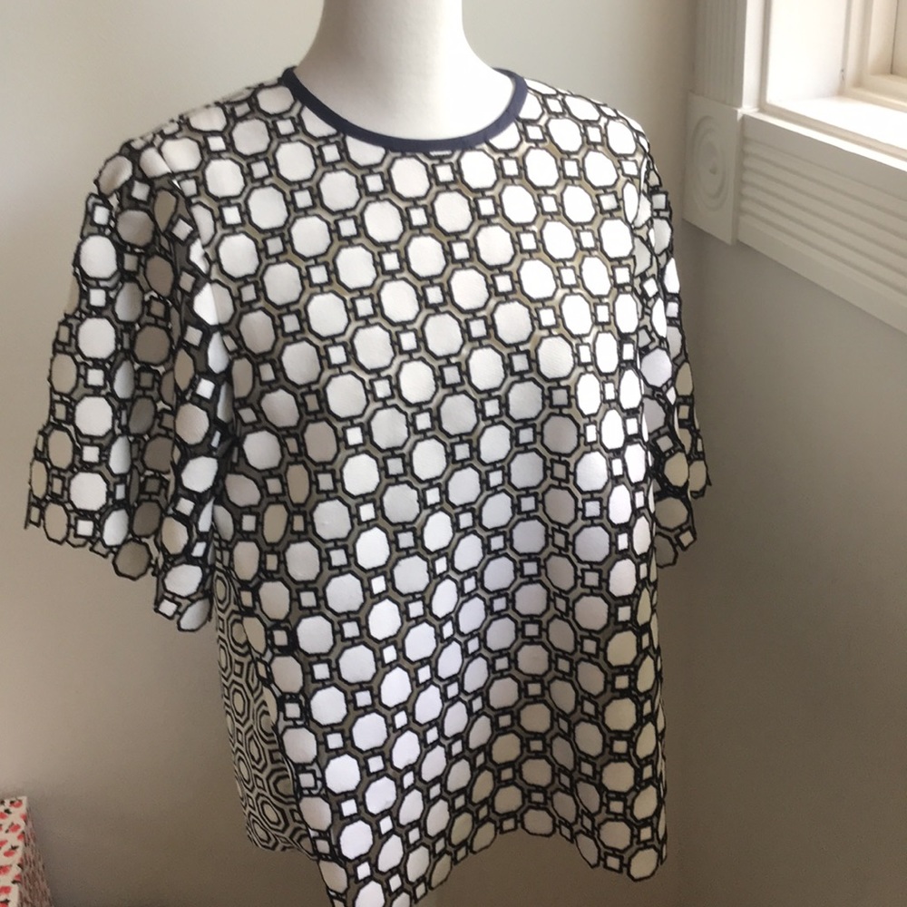 Tory Burch Geometrical Lace Top, Size 4 - Picture 6 of 8